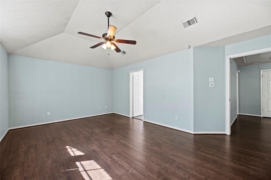4131 N New Meadows Drive, Sugar Land, Texas image 20
