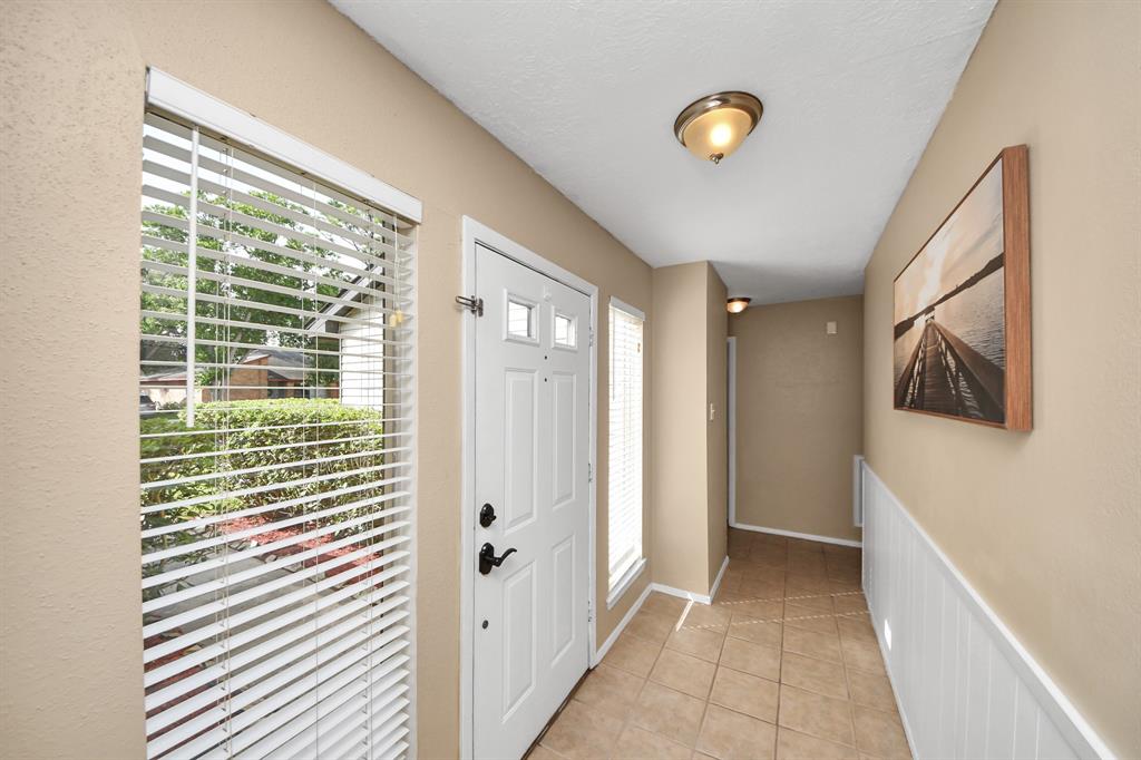 2315 Colonial Ridge Drive