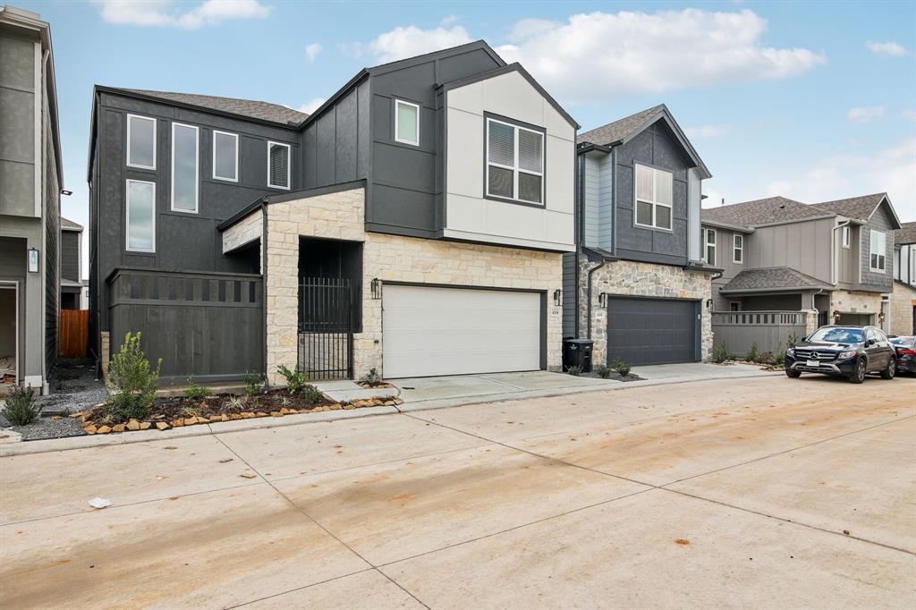 4118 Farm Hollow Drive, Houston, Texas image 3