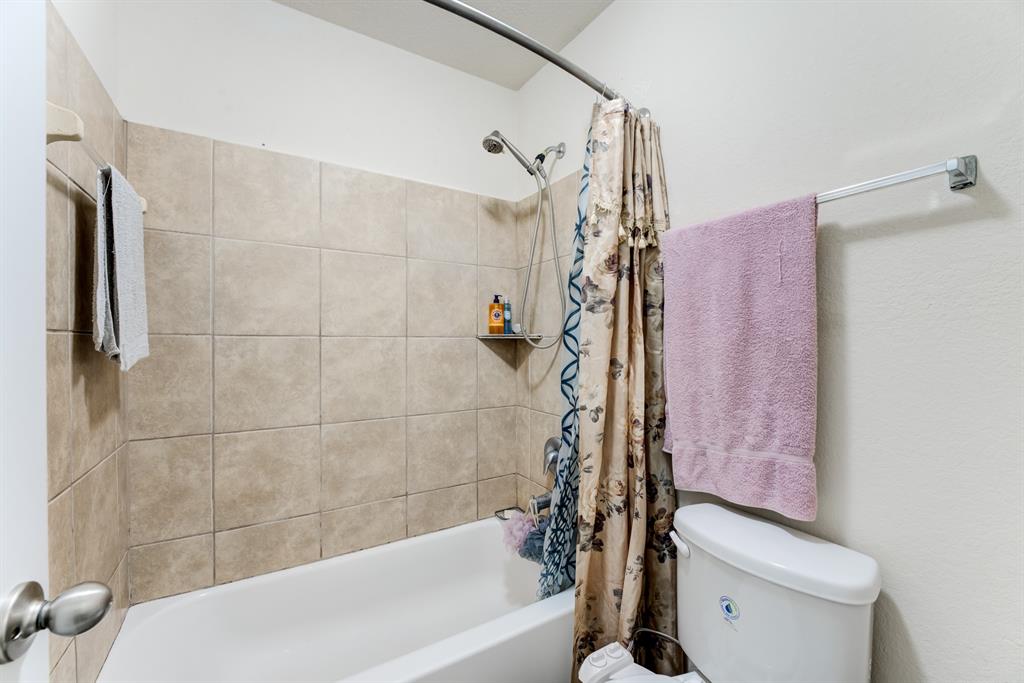 16758 N Rail Drive, Conroe, Texas image 33