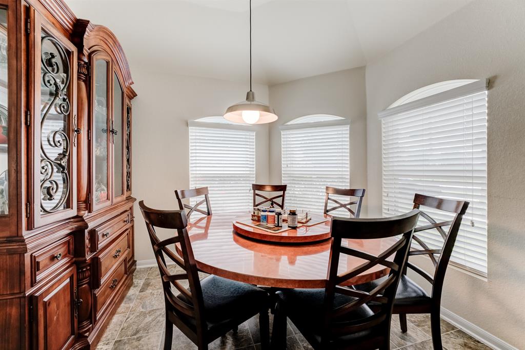 16758 N Rail Drive, Conroe, Texas image 9