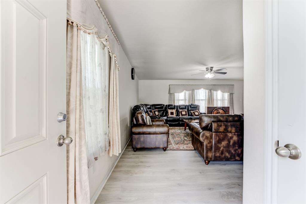 16758 N Rail Drive