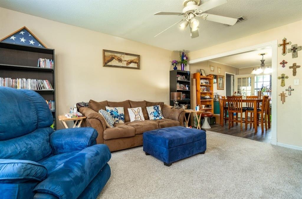 716 Old Angleton Road, Clute, Texas image 3