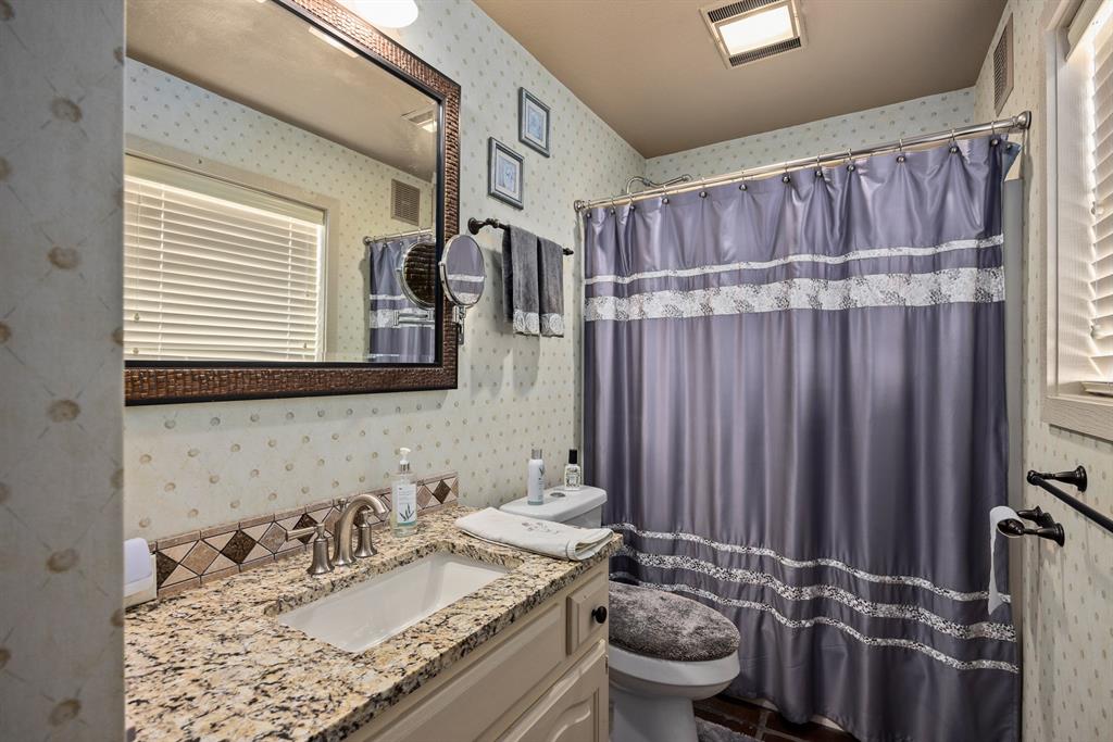 22 Indian Creek Loop, Kerrville, Texas image 35