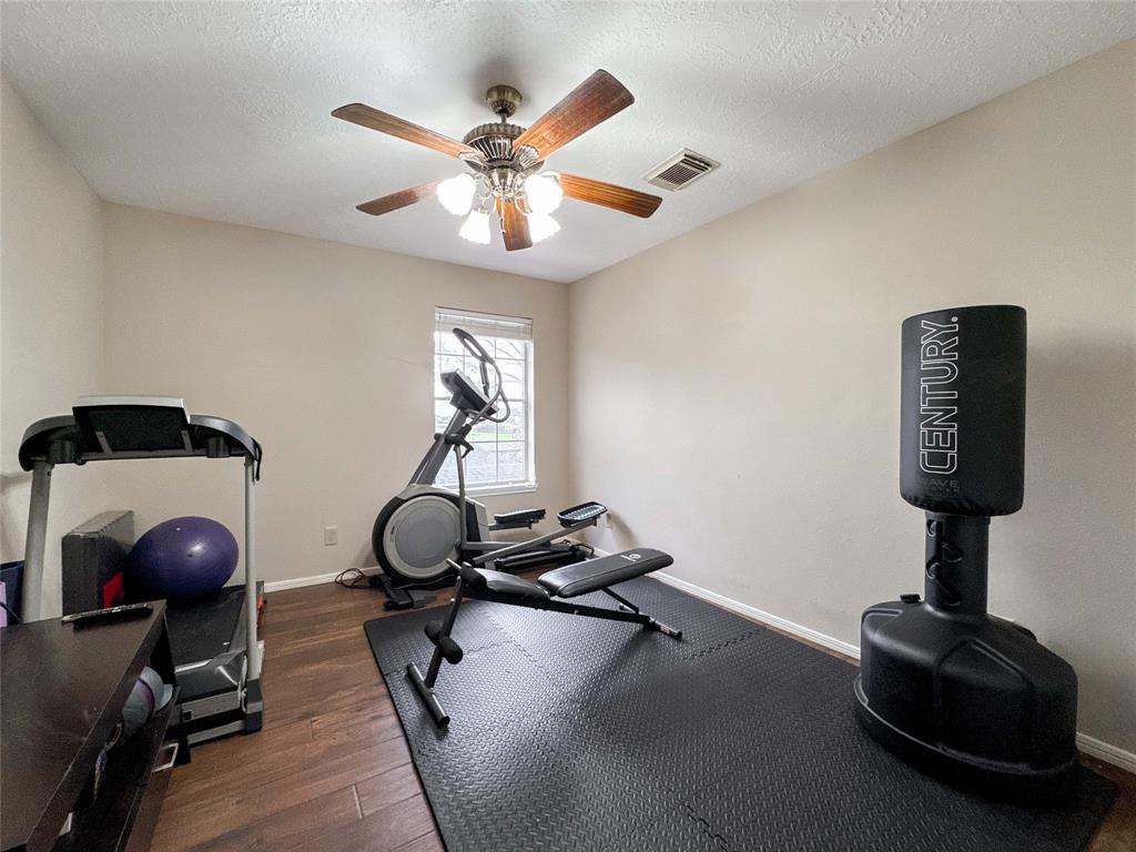 2007 S Mission Circle, Friendswood, Texas image 17