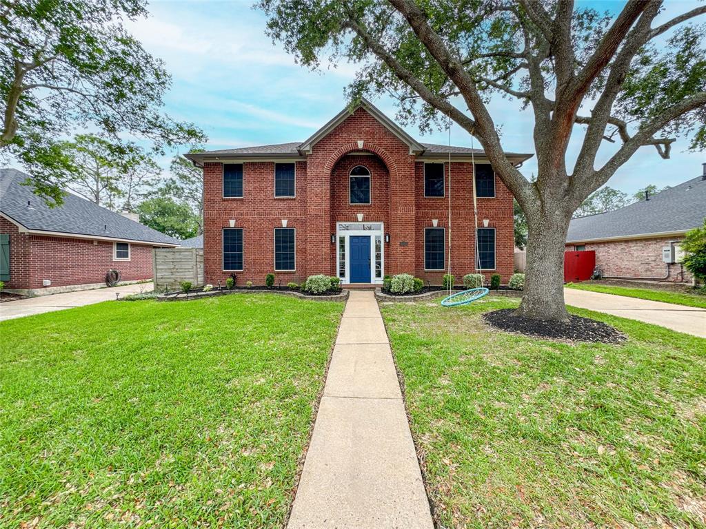 2007 S Mission Circle, Friendswood, Texas image 1