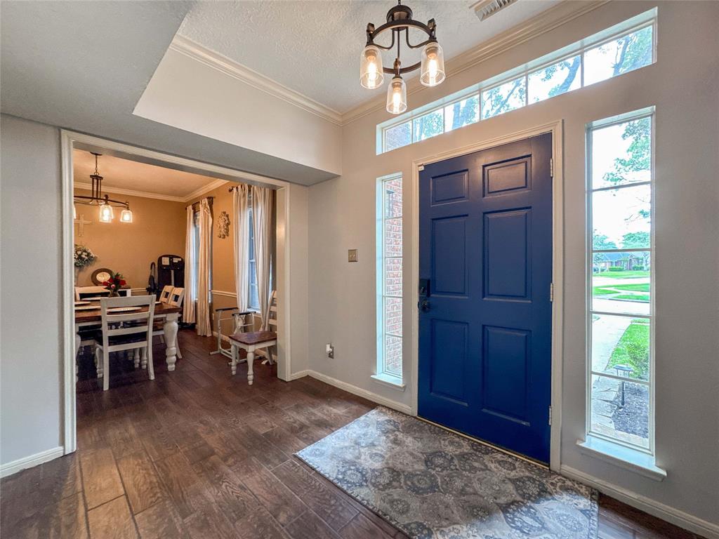 2007 S Mission Circle, Friendswood, Texas image 3
