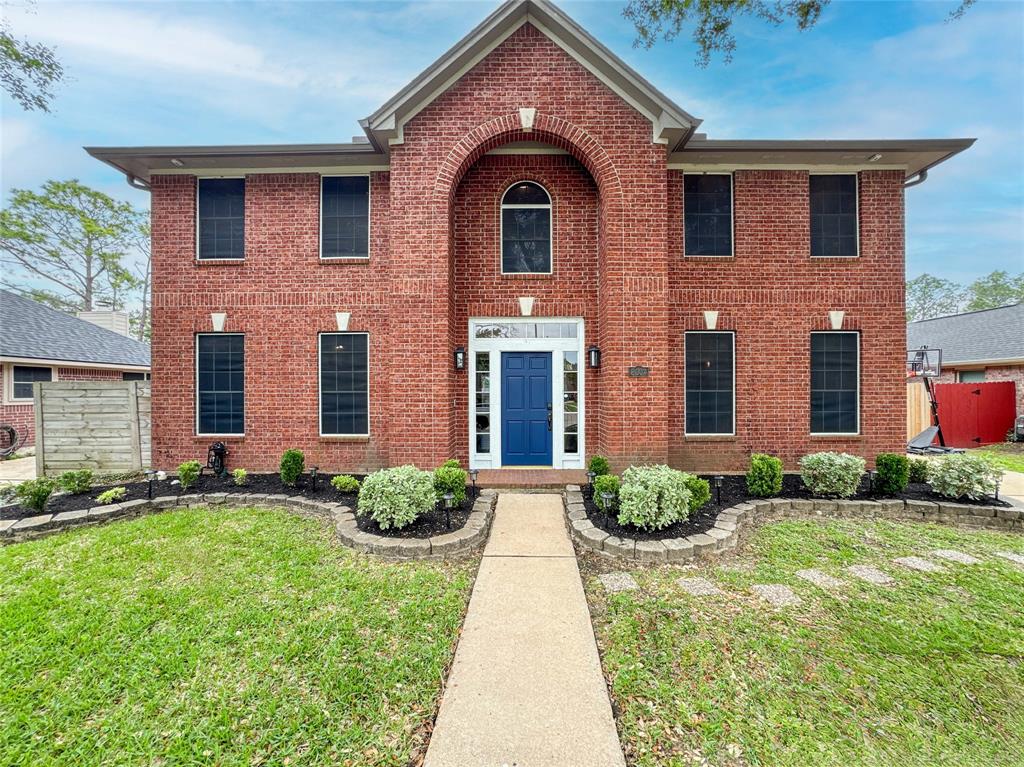 2007 S Mission Circle, Friendswood, Texas image 2