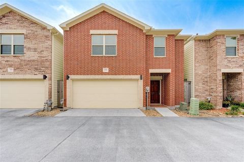 3721 Main Poplar Drive Houston TX 77025