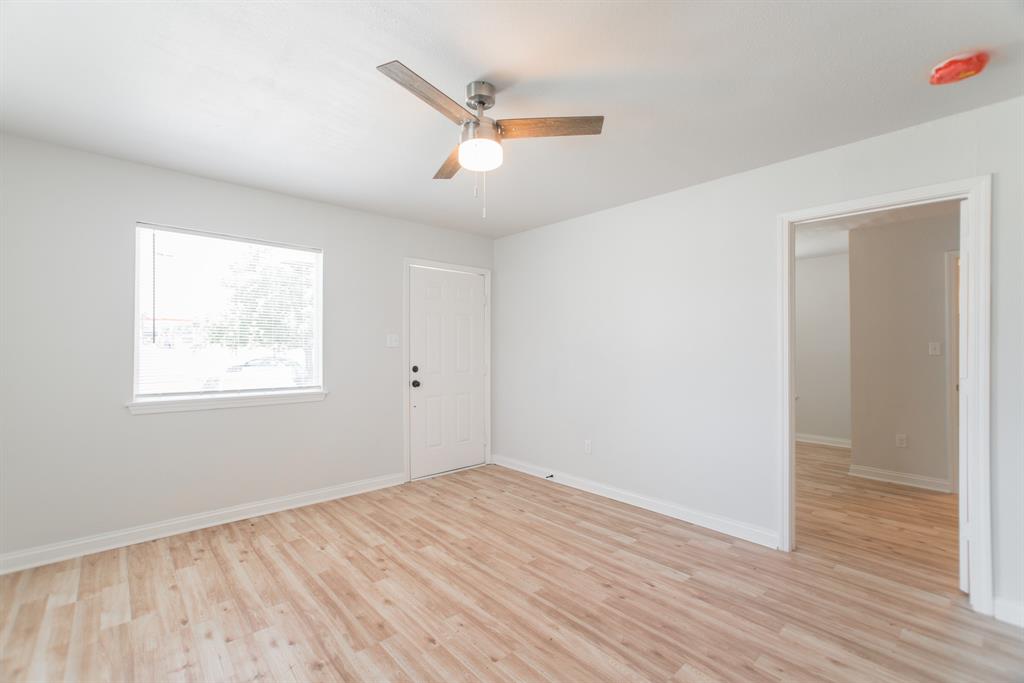 418 E 17th Street, Bryan, Texas image 8