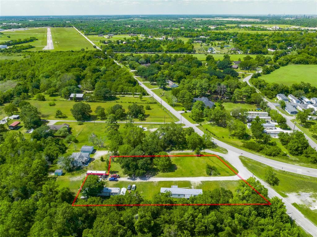 4603 Crosby Cedar Bayou Road, Baytown, Texas image 8
