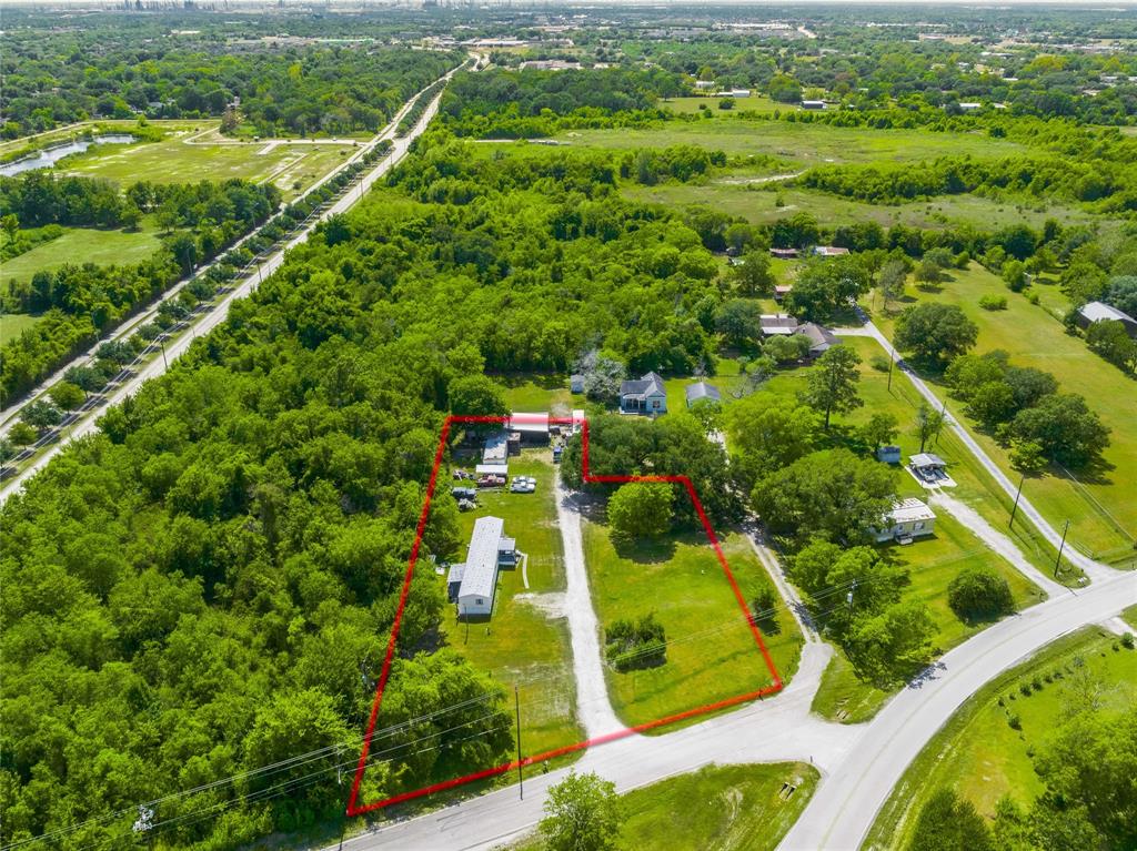 4603 Crosby Cedar Bayou Road, Baytown, Texas image 2
