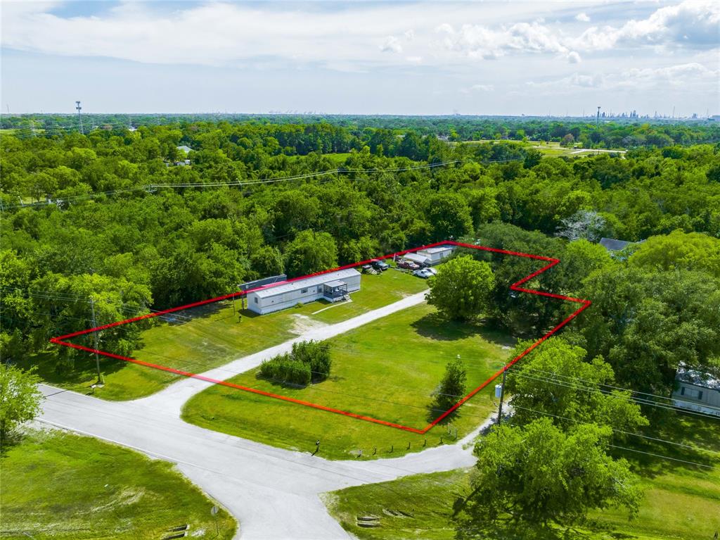 4603 Crosby Cedar Bayou Road, Baytown, Texas image 10