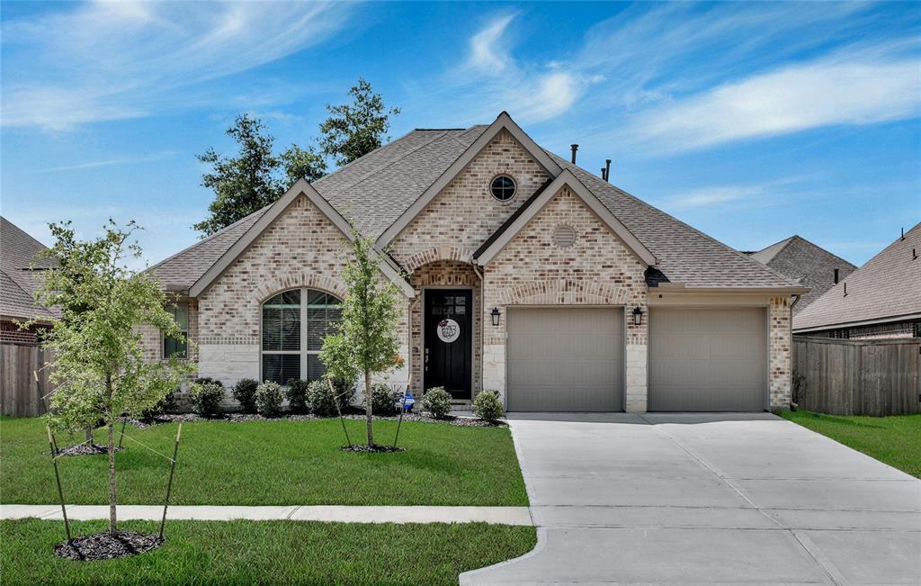 23638 Sage Villa Drive, New Caney, Texas image 1