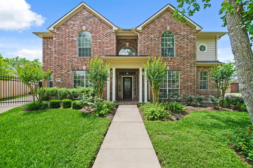 9602 Randon Lane, Missouri City, Texas image 3