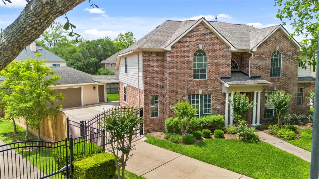 9602 Randon Lane, Missouri City, Texas image 39