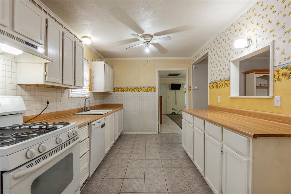 1625 County Road 284, Alvin, Texas image 14