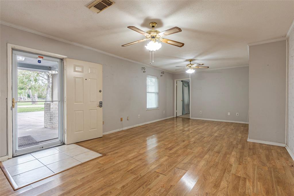 1625 County Road 284, Alvin, Texas image 10
