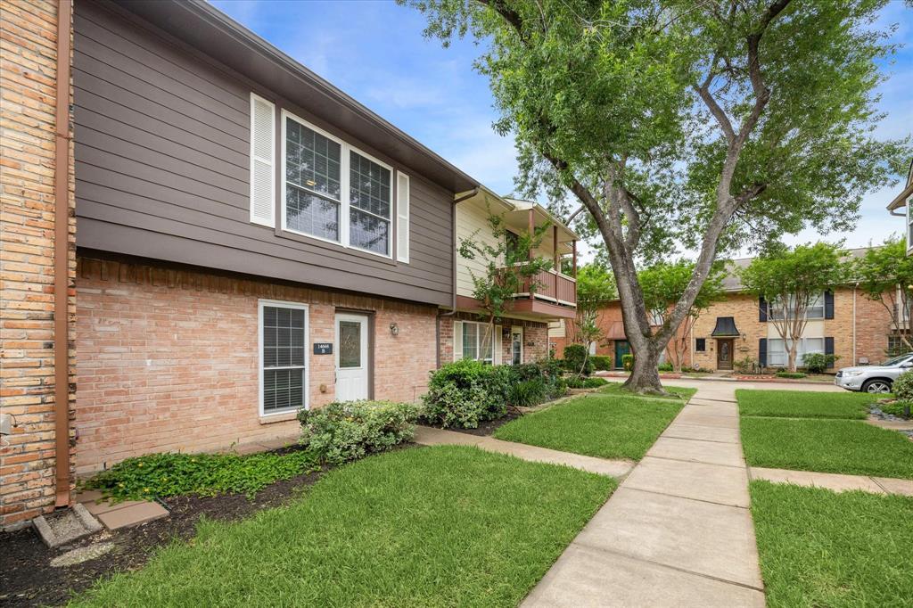 14668 Perthshire Road #B, Houston, Texas image 2