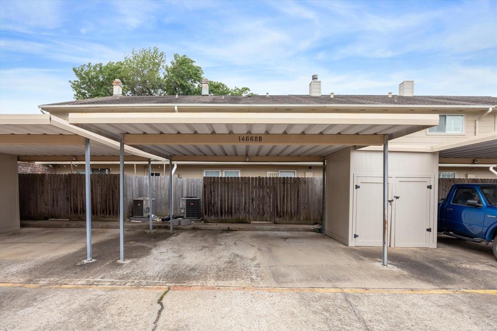 14668 Perthshire Road #B, Houston, Texas image 19