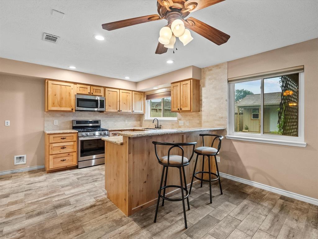 3613 Polk Lane