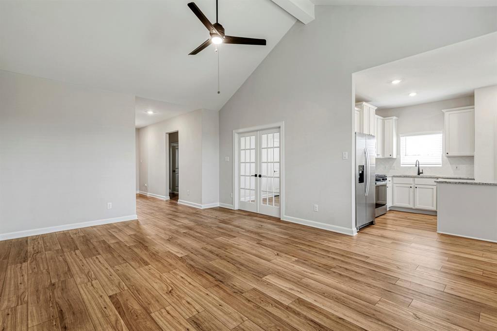 15687 Honey Cove Drive, Conroe, Texas image 3