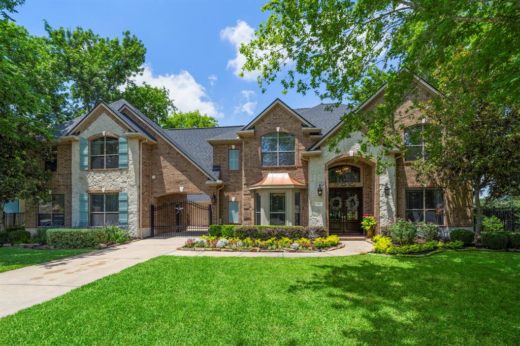72 Tall Trail, Missouri City, Texas image 1