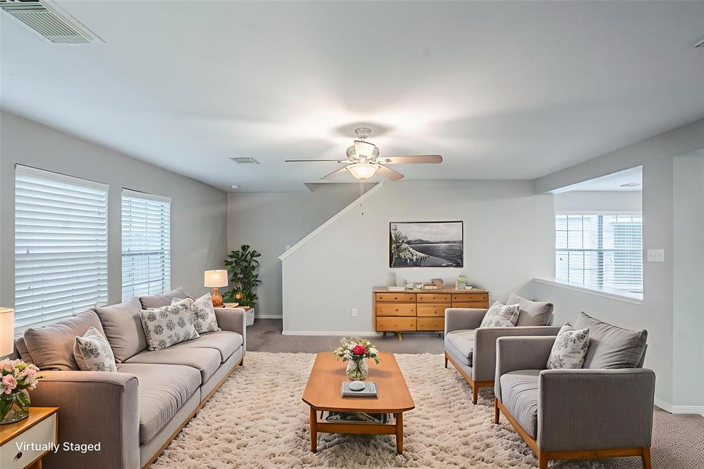 21106 Scenic Bluff Lane, Humble, Texas image 5