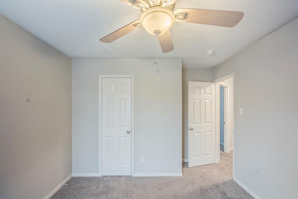 21106 Scenic Bluff Lane, Humble, Texas image 29