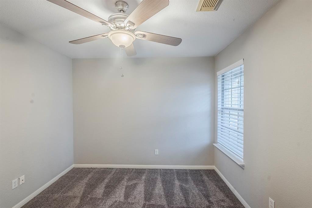 21106 Scenic Bluff Lane, Humble, Texas image 26