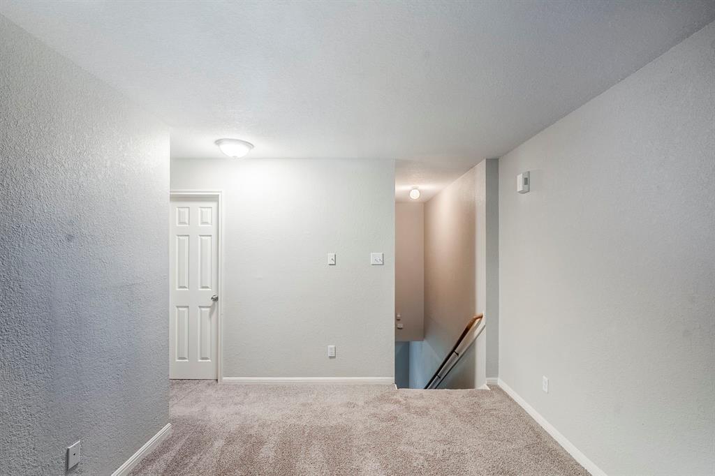 21106 Scenic Bluff Lane, Humble, Texas image 32