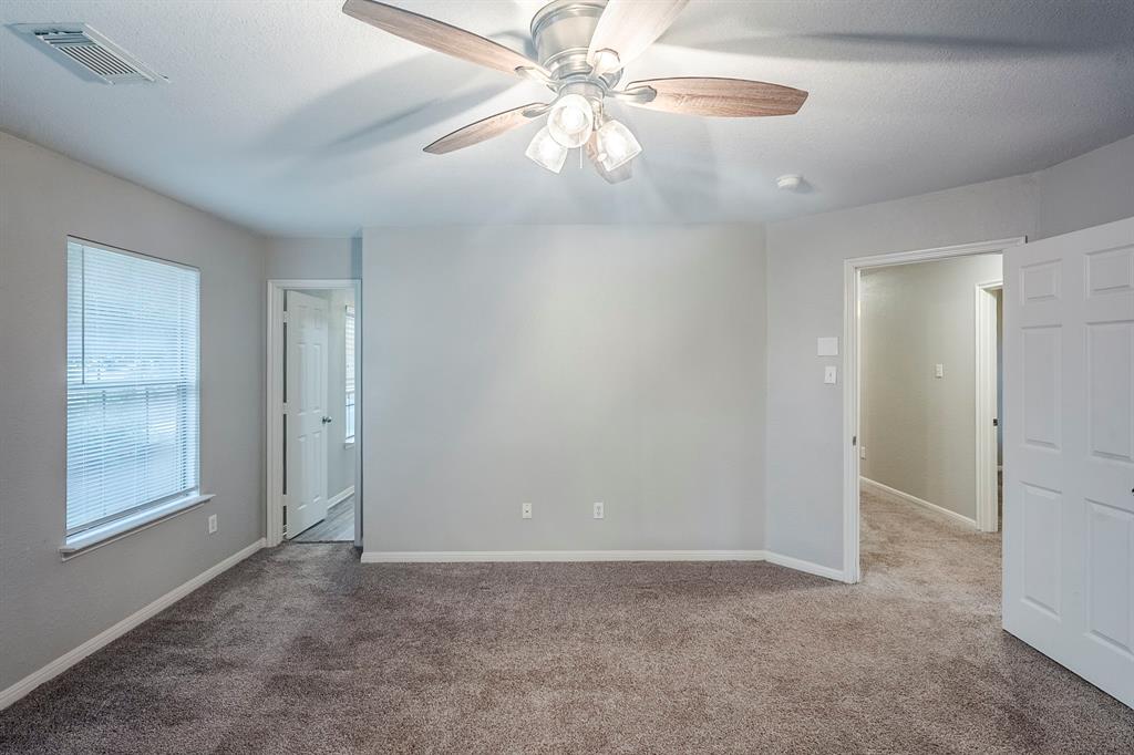 21106 Scenic Bluff Lane, Humble, Texas image 19