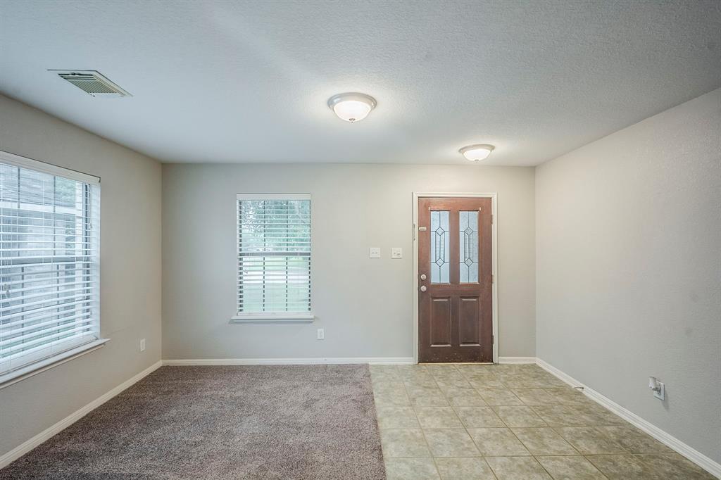 21106 Scenic Bluff Lane, Humble, Texas image 4