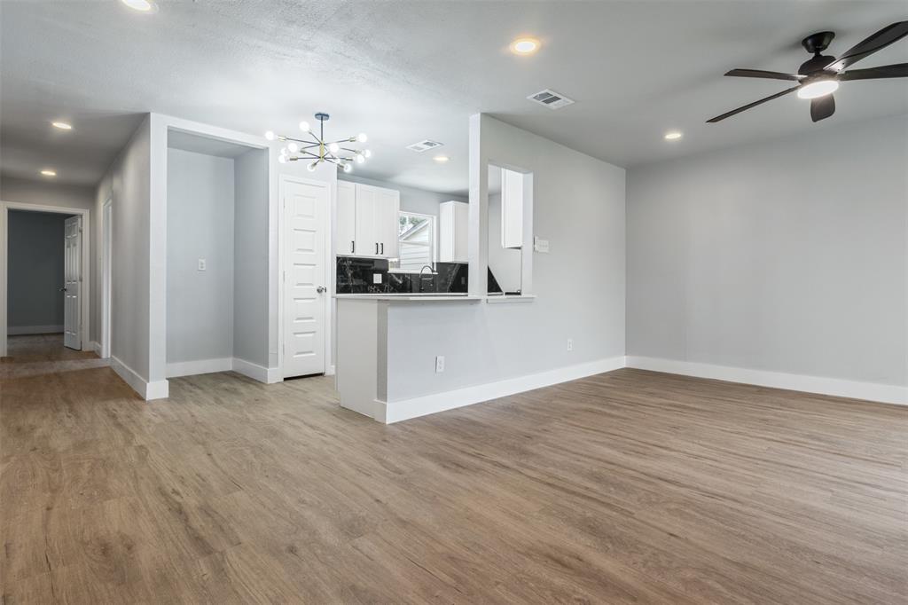 2207 Mykawa Road