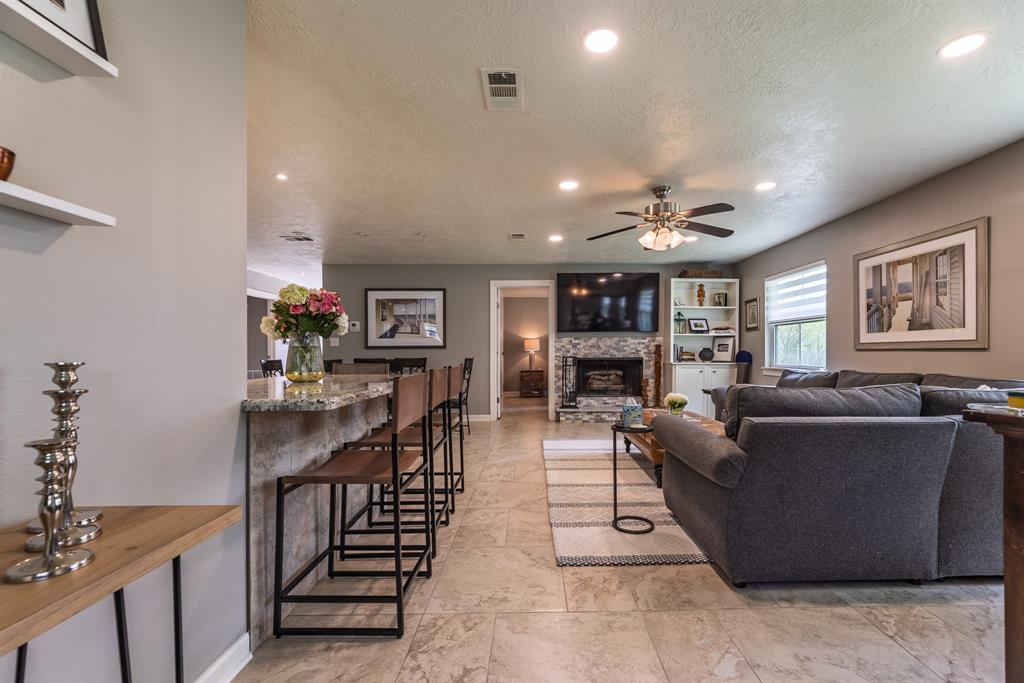 4707 Elm Street, Seabrook, Texas image 5