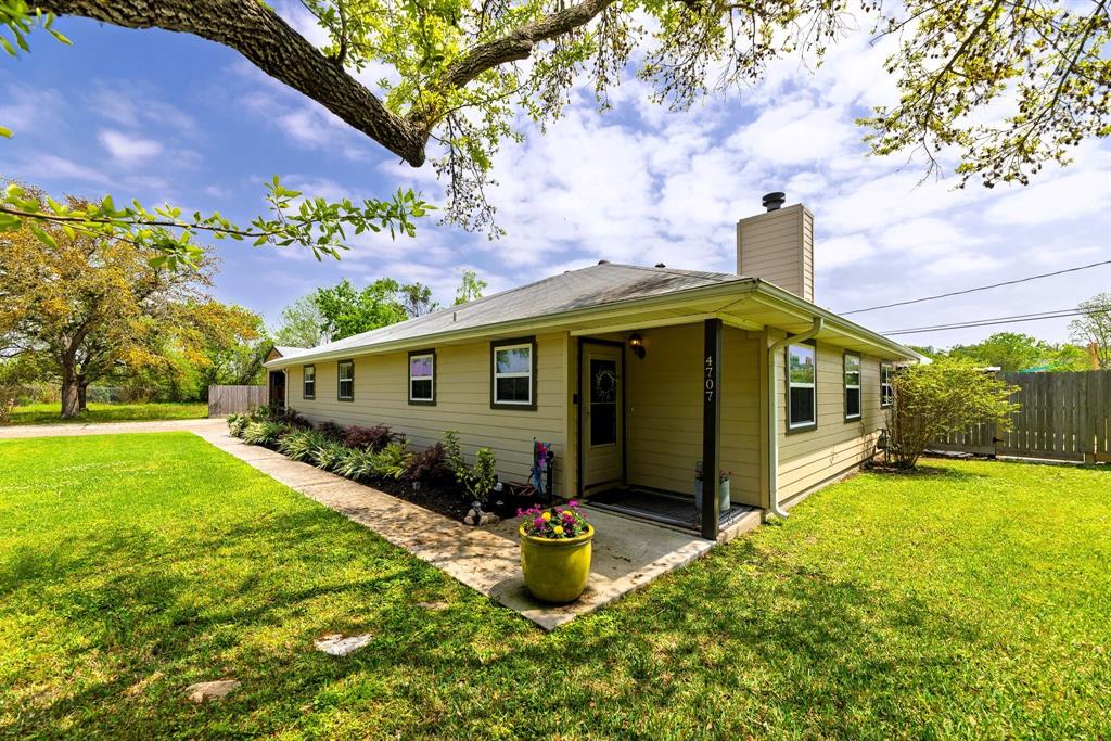 4707 Elm Street, Seabrook, Texas image 1