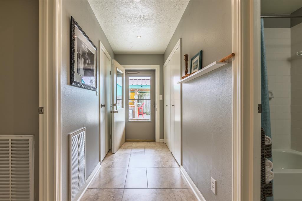 4707 Elm Street, Seabrook, Texas image 23