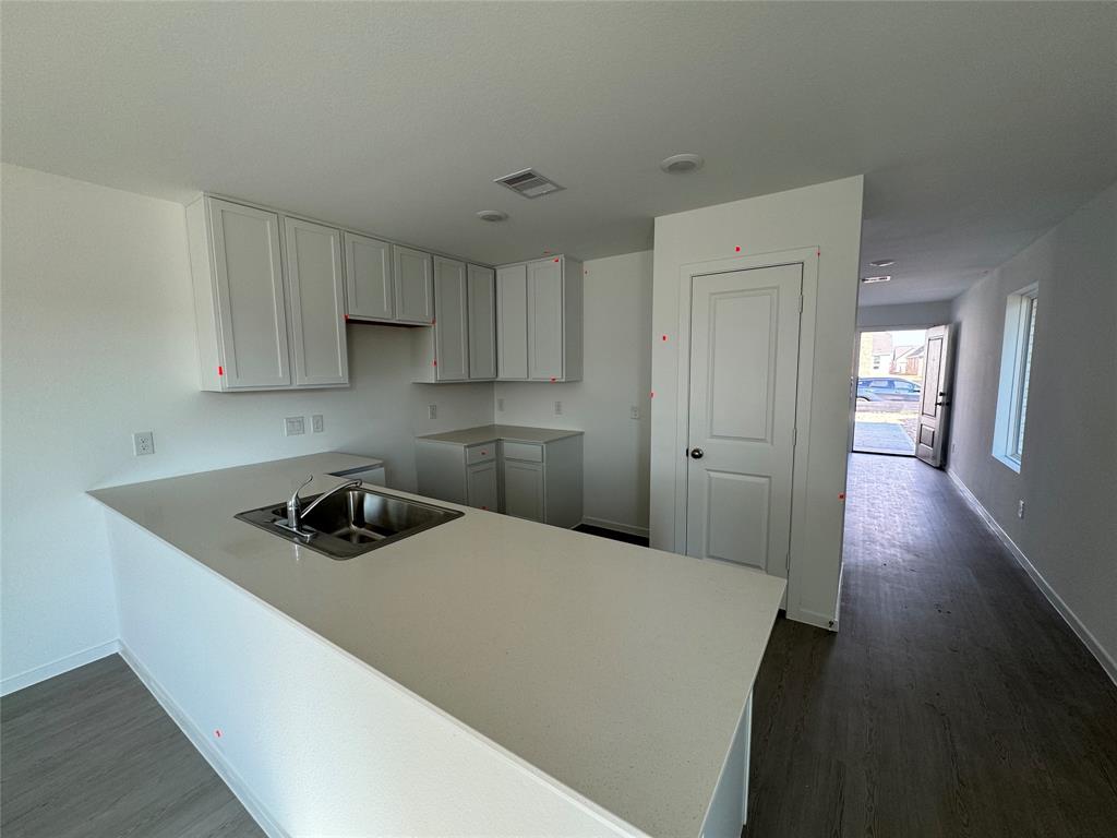3001 Dawn Sound Drive, Katy, Texas image 1