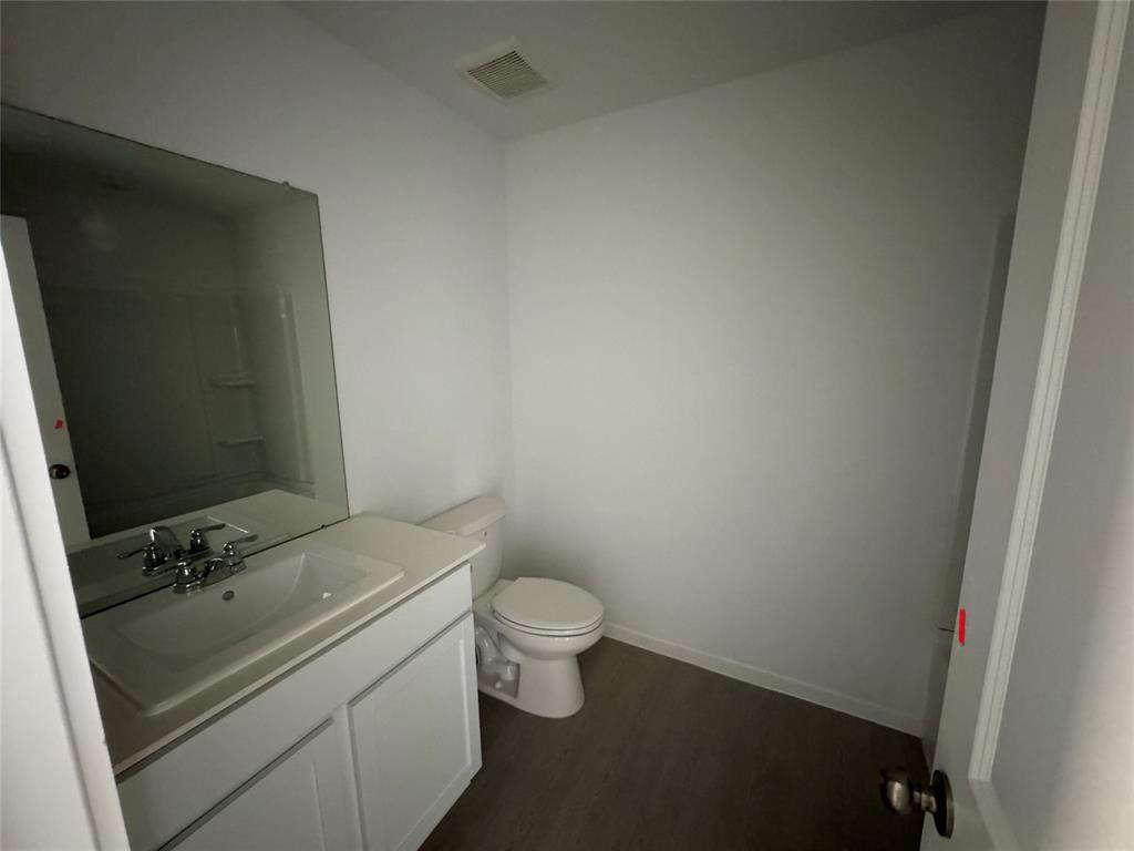 3001 Dawn Sound Drive, Katy, Texas image 9