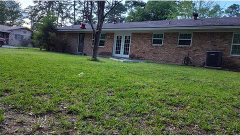 A home in Lufkin