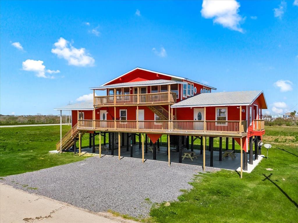 920 17th Street, Port Bolivar, Texas image 4