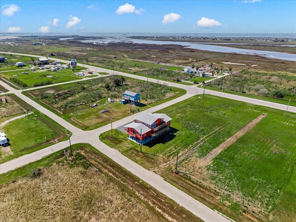 920 17th Street, Port Bolivar, Texas image 46