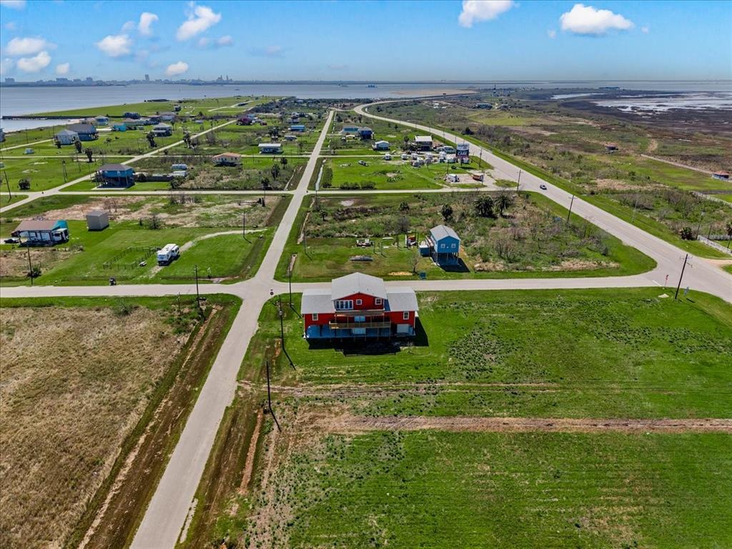 920 17th Street, Port Bolivar, Texas image 45