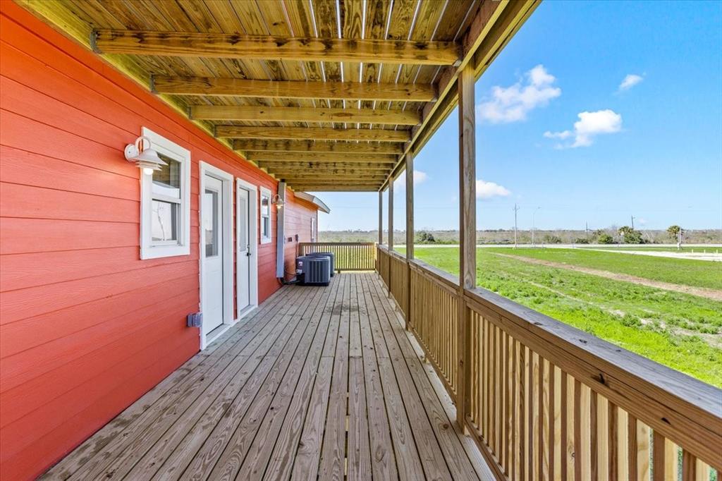 920 17th Street, Port Bolivar, Texas image 40