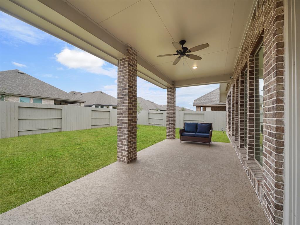 5103 Walnut Grove Lane, Manvel, Texas image 32