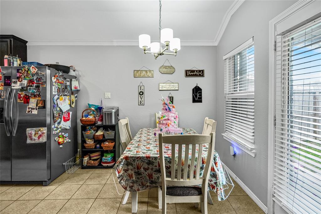 382 Ward Lane, Alvin, Texas image 3