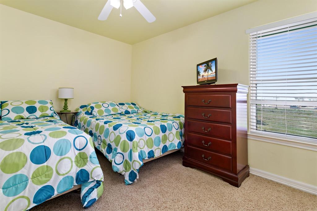 2210 Ling, Crystal Beach, Texas image 14