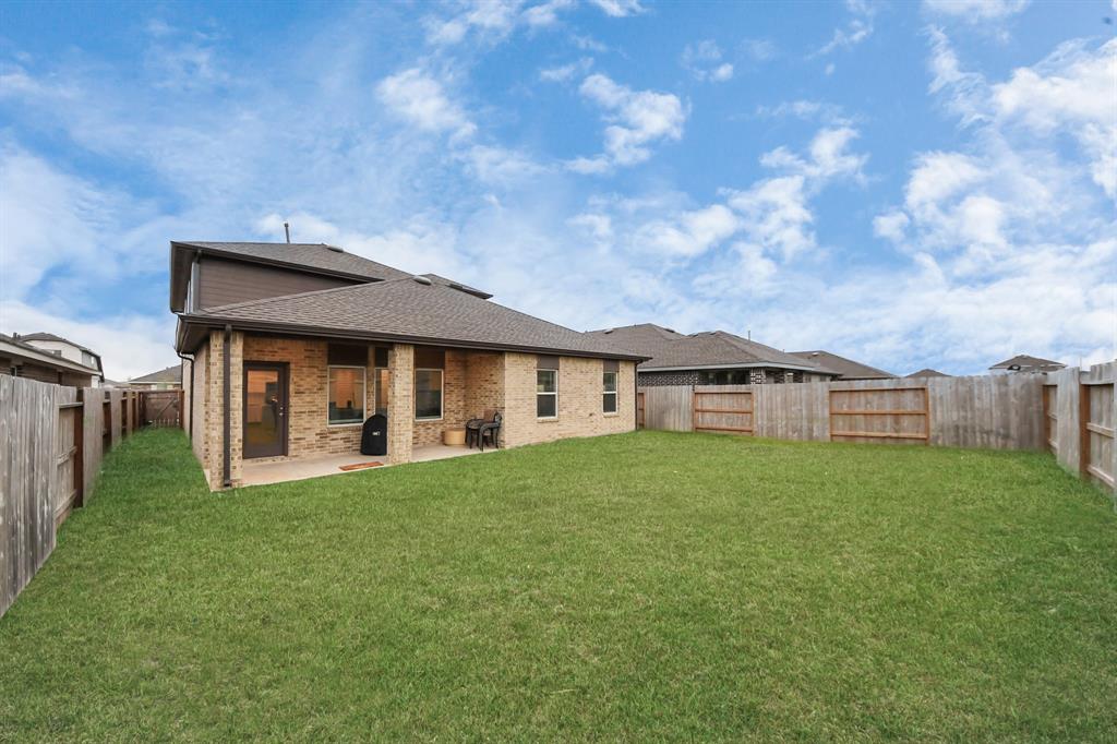4985 Blue Beetle Ridge Drive, Katy, Texas image 12
