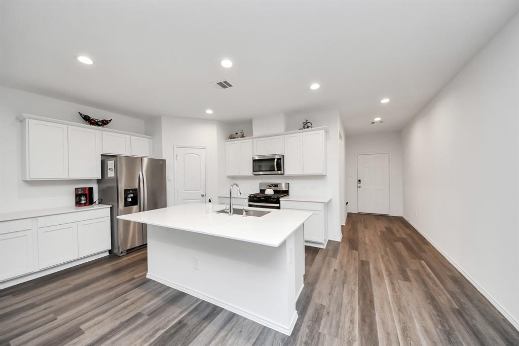 4985 Blue Beetle Ridge Drive, Katy, Texas image 19