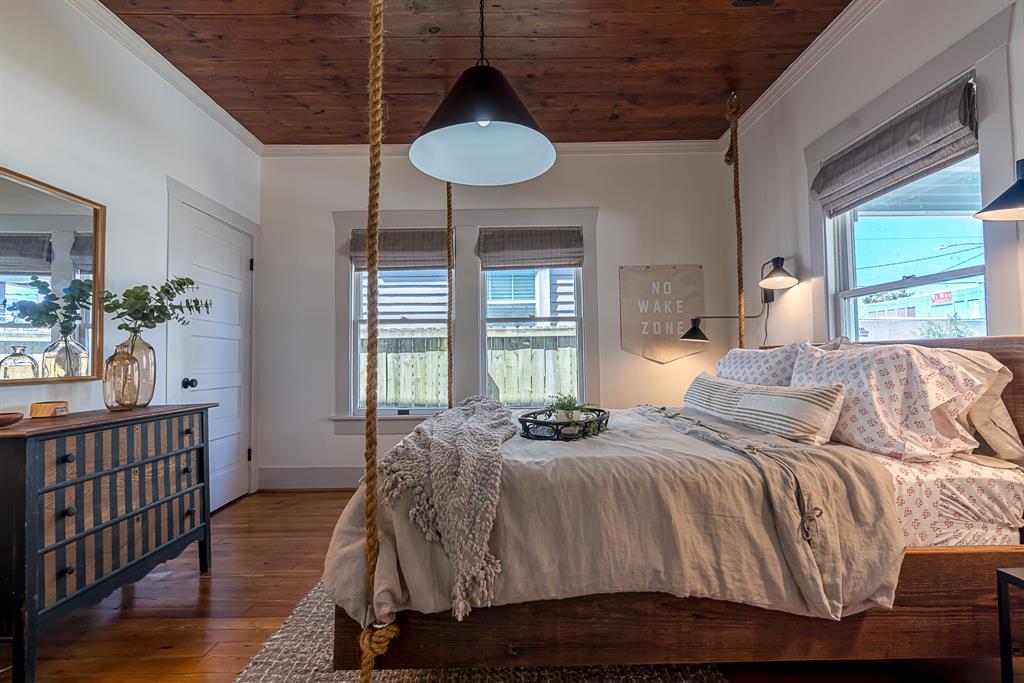 3825 Avenue N 1/2, Galveston, Texas image 17